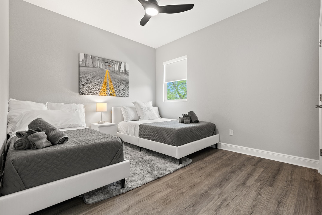 Property p6 image 40